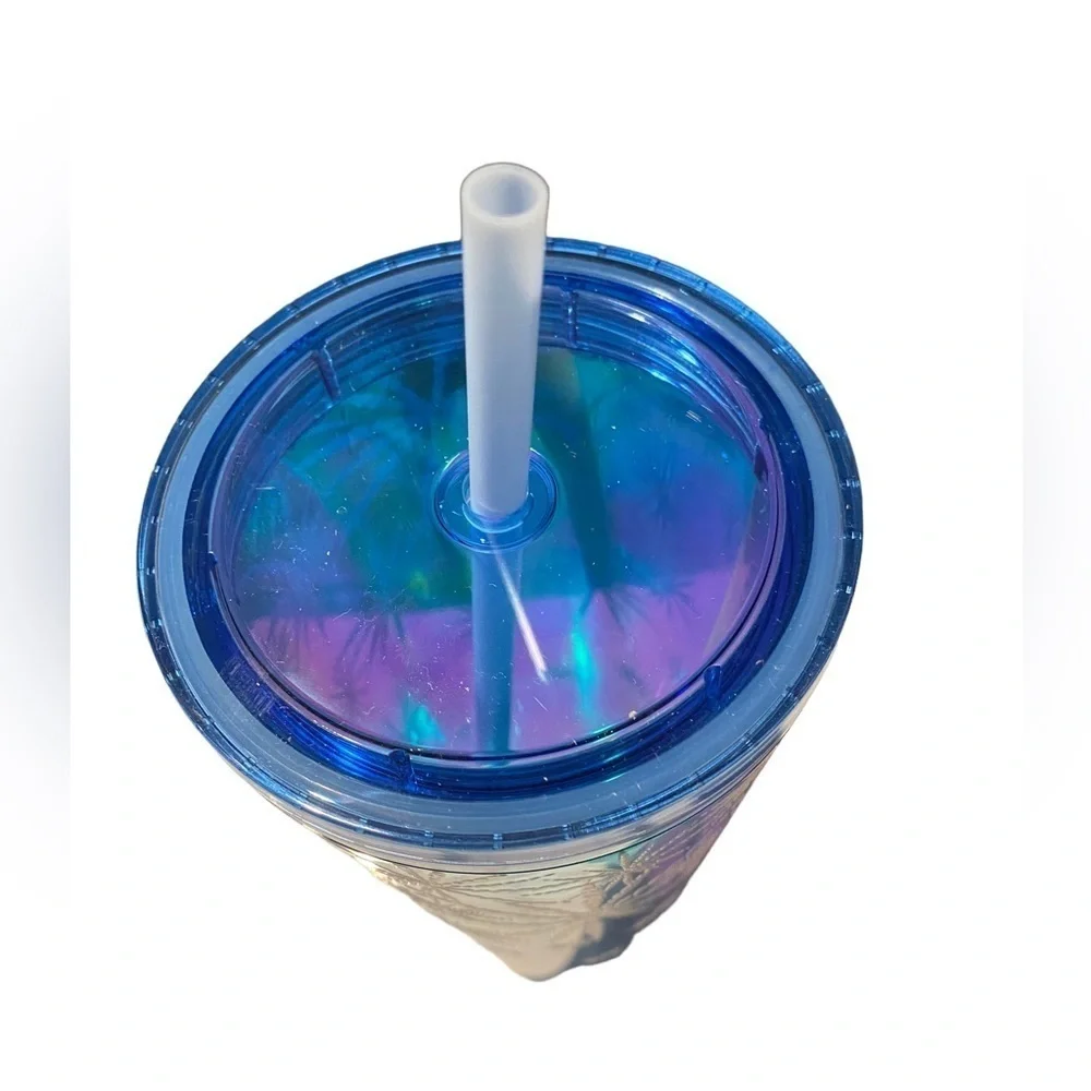 Starbucks Christmas Holiday 2023 Textured Snowflakes Blue Venti Cold Cup Tumbler